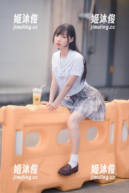 惊艳视觉突破：Pia (피아)的DJAWA护理加班作品及其独特原图解析